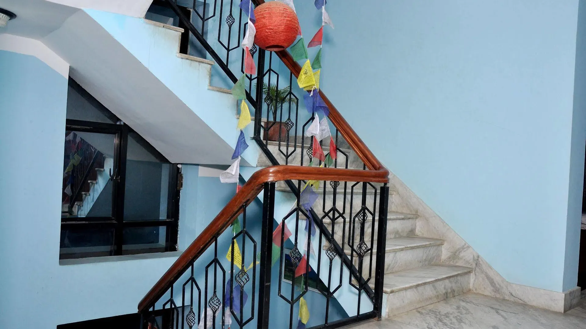 Famous House Kathmandu Hostel