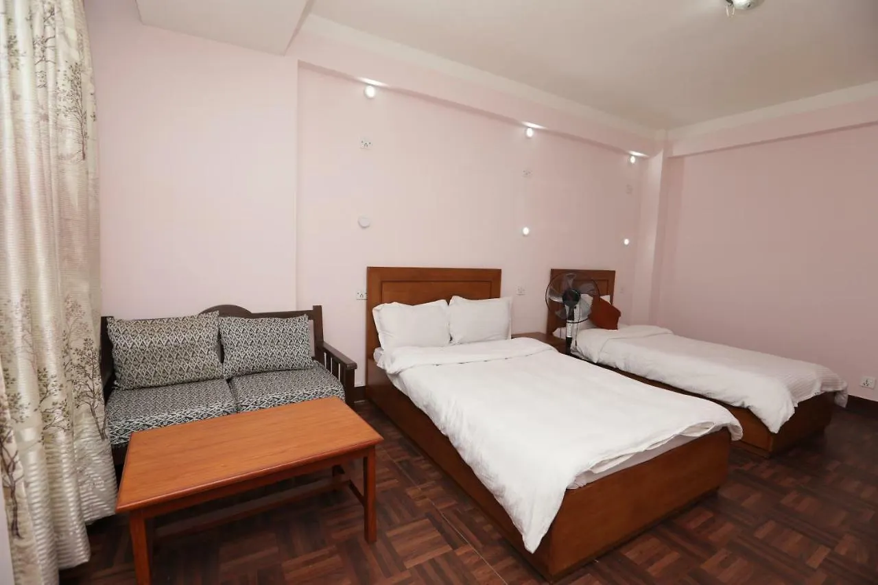 Famous House Kathmandu Hostel